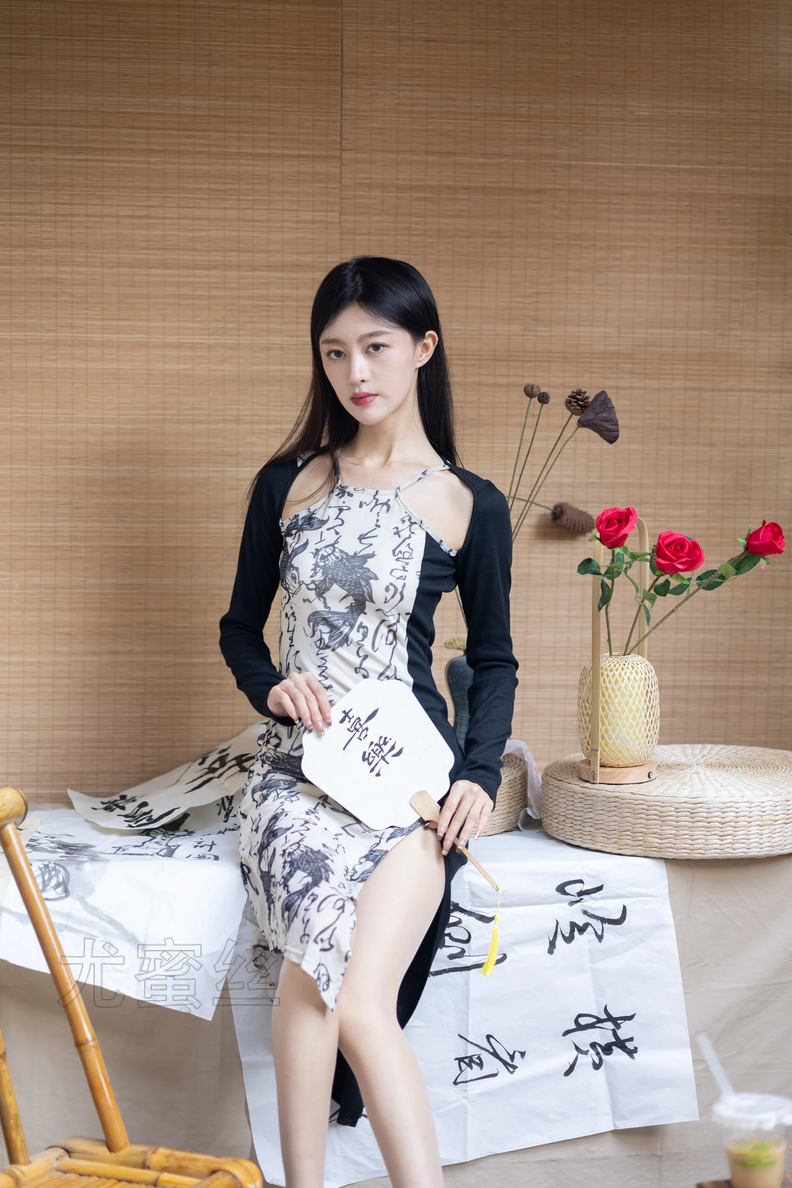 [尤蜜丝]穿搭写真-No.126-[53P-391MB]-2.webp